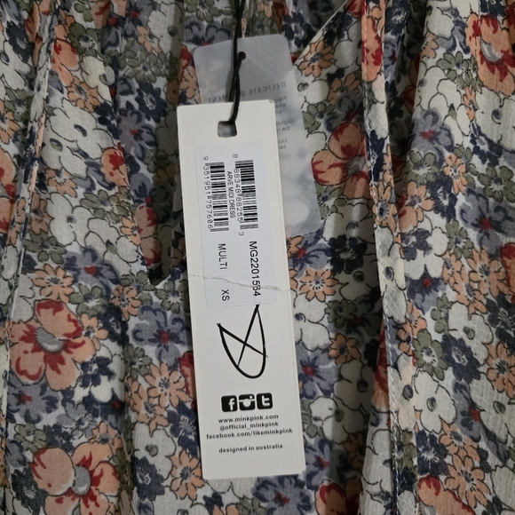 NWT MinkPink Womens Arve Floral Belted Midi Dress XS - Picture 3 of 13